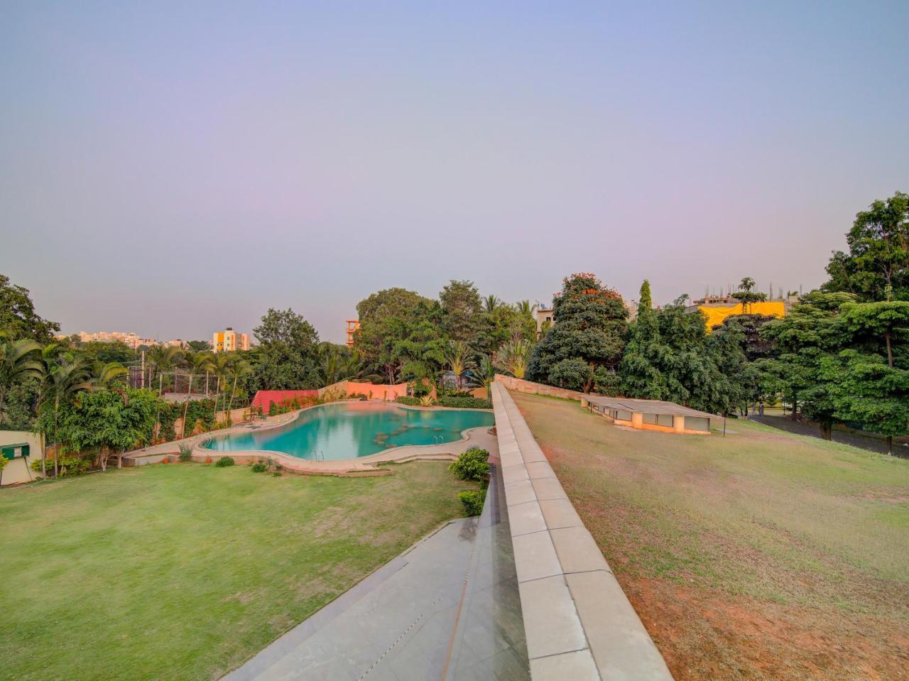 Gardeenia Comfortes Suites-Fully Vaccinated Staff Бангалор Экстерьер фото