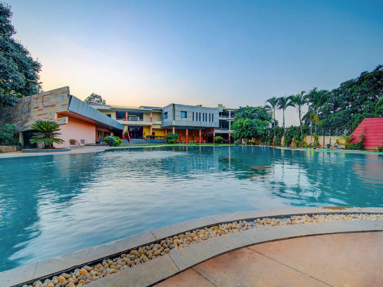 Gardeenia Comfortes Suites-Fully Vaccinated Staff Бангалор Экстерьер фото